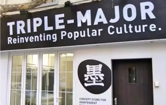 赢下赛季开门红！TT分享选手赛后团建合照：2025的第一张合照