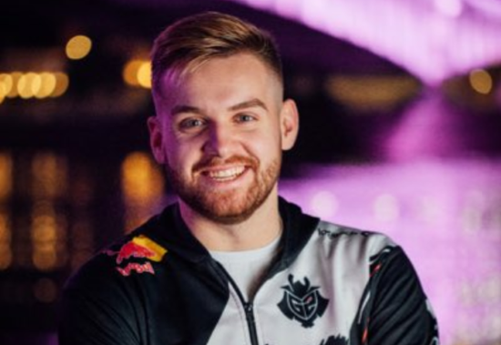 PO8 Maokai的老树与缠绕的根 Yuanyue Jax的离谱传送被融化 Weibo Gaming 取得领先